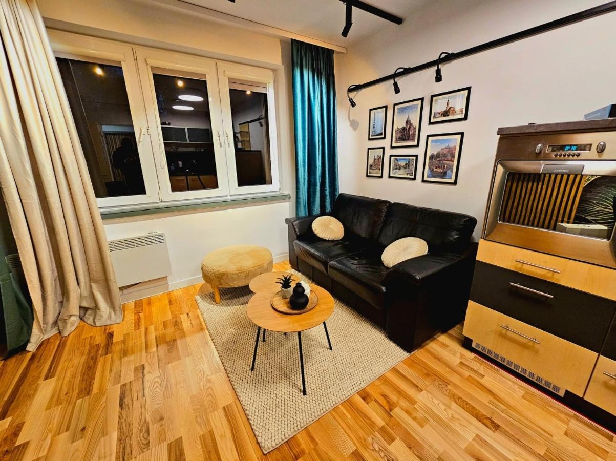 Eddie'S Luxury Apartments Gliwice Exterior photo