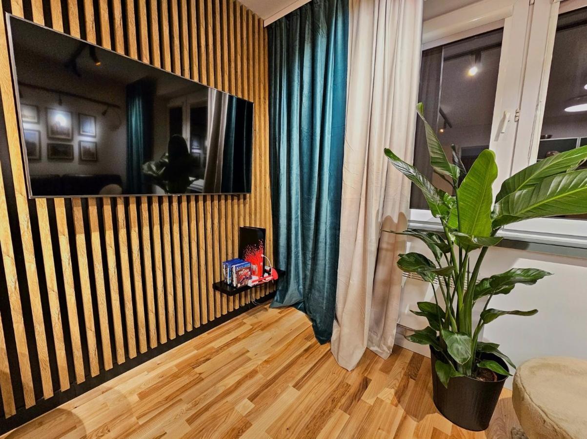 Eddie'S Luxury Apartments Gliwice Exterior photo